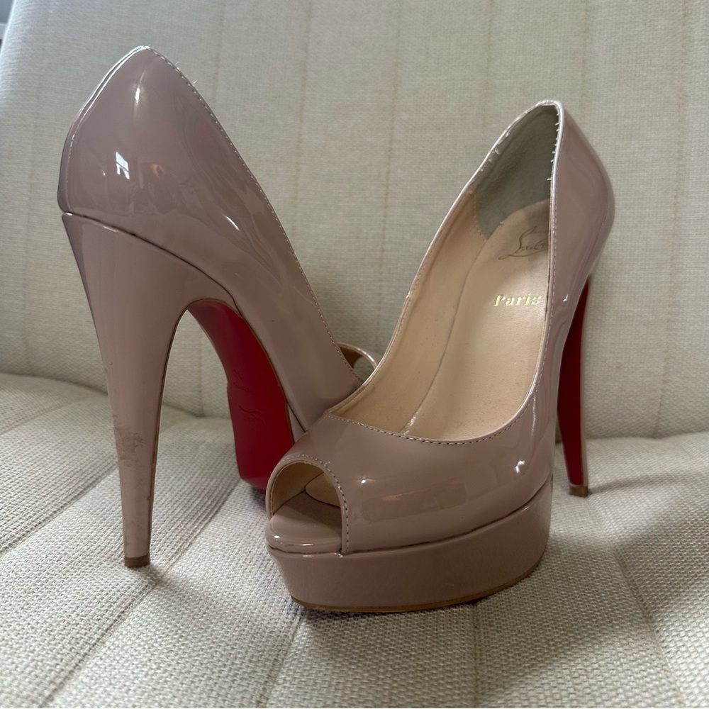 Christian Louboutin New Very Prive Peep toe Tall Heel